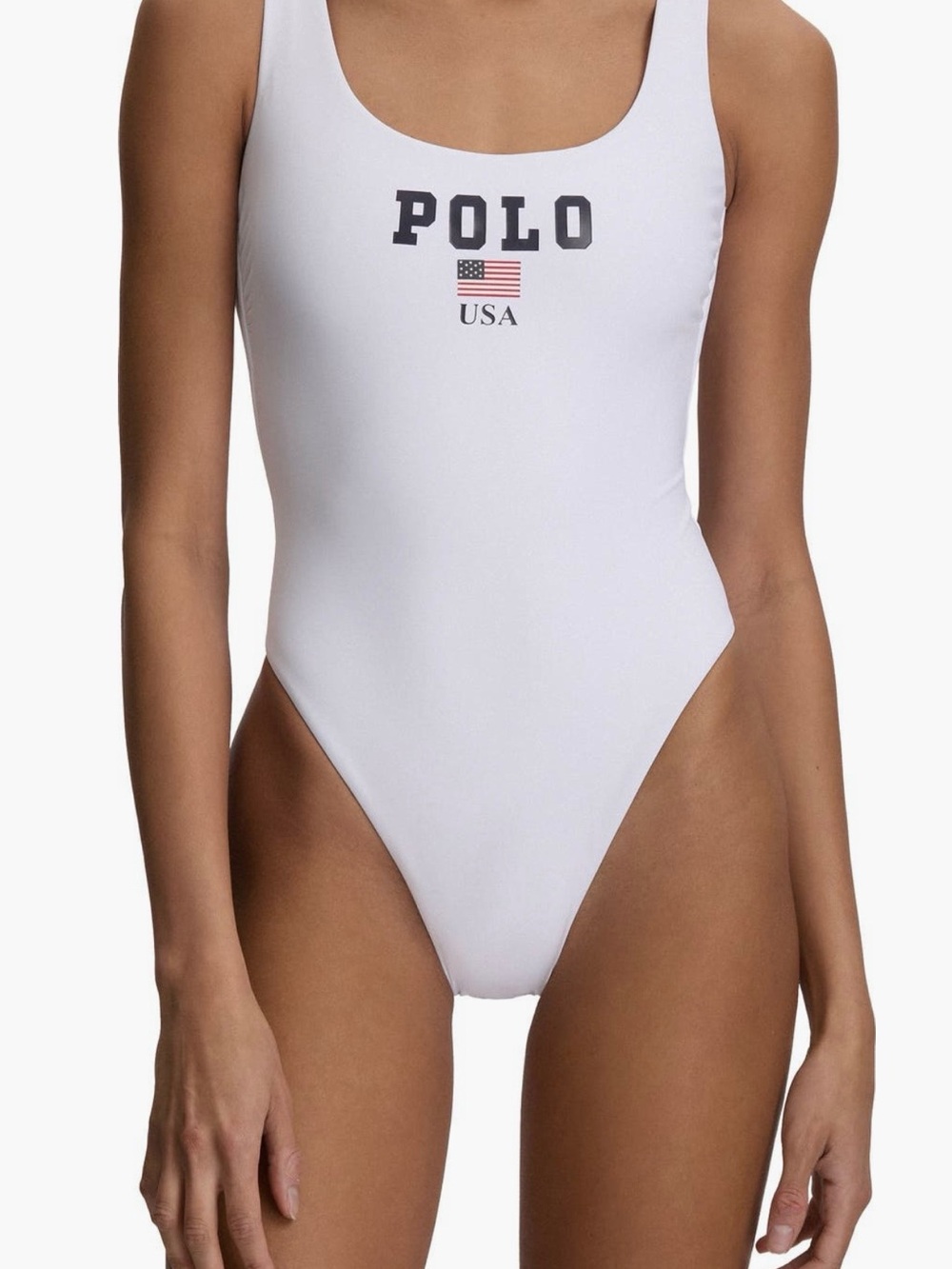 Polo Ralph Lauren
Scoop One-Piece Swimsuit Size - M